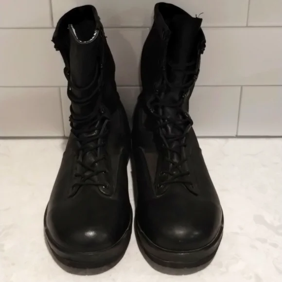 Belleville Black Gor-Tex Boots EUC 11.5 Belleville Tactical Research Hot Weather LTWT Boots TR960  main image 4